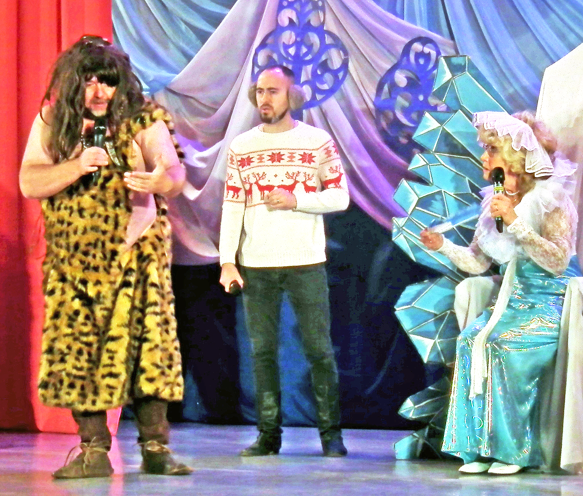  «Любви и мира — тем и этим!» 